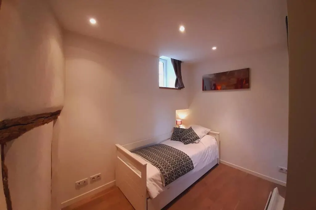 Appartement Grand Confort Au Coeur De Millau Apartment