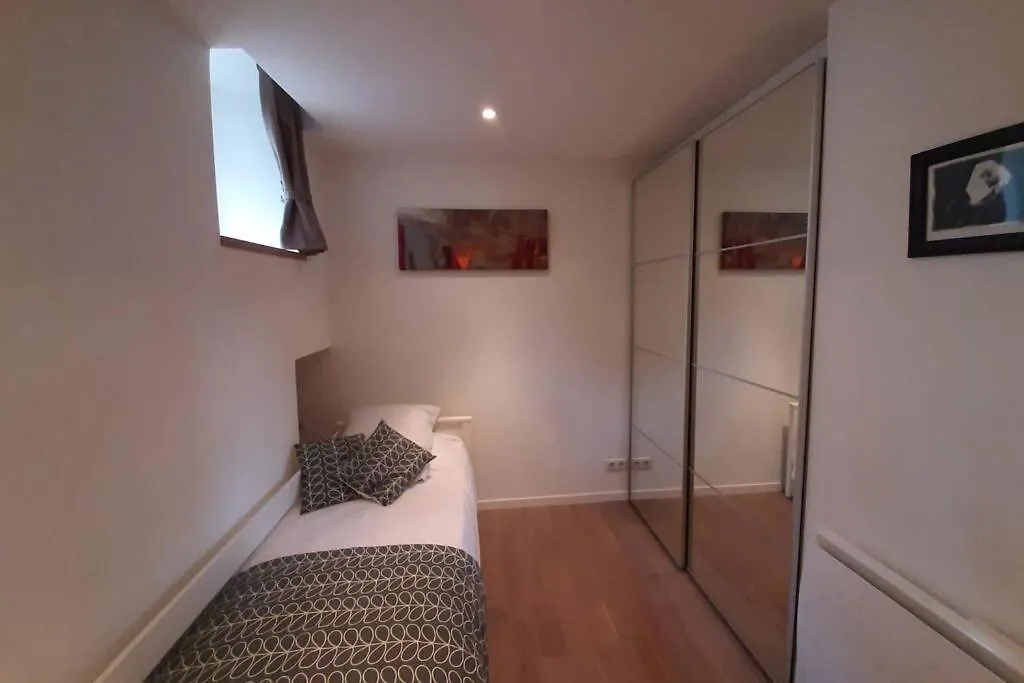 Appartement Grand Confort Au Coeur De Millau 0*,